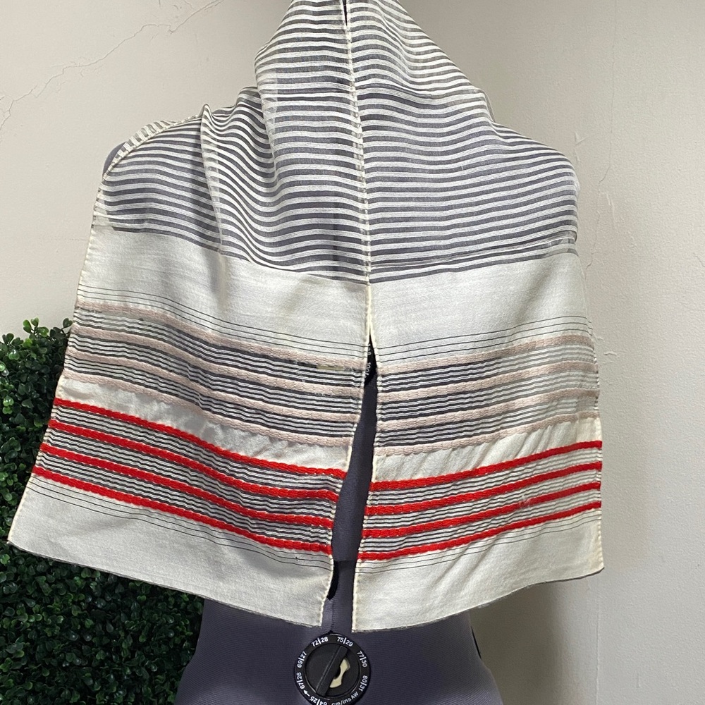 Chic Striped Scarf in Red and Gray